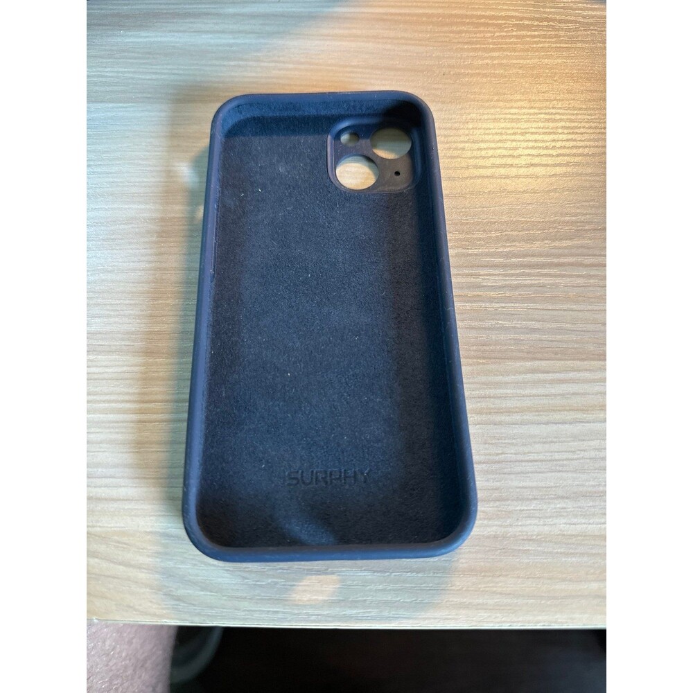 iPhone 11 case - Picture 2 of 2